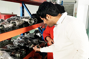 Pakistan客户来访乐竞体育阀业