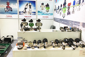 乐竞体育产品展示